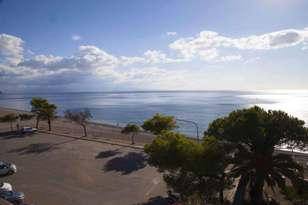 Taormina Villa Oasis Residence Екстериор снимка